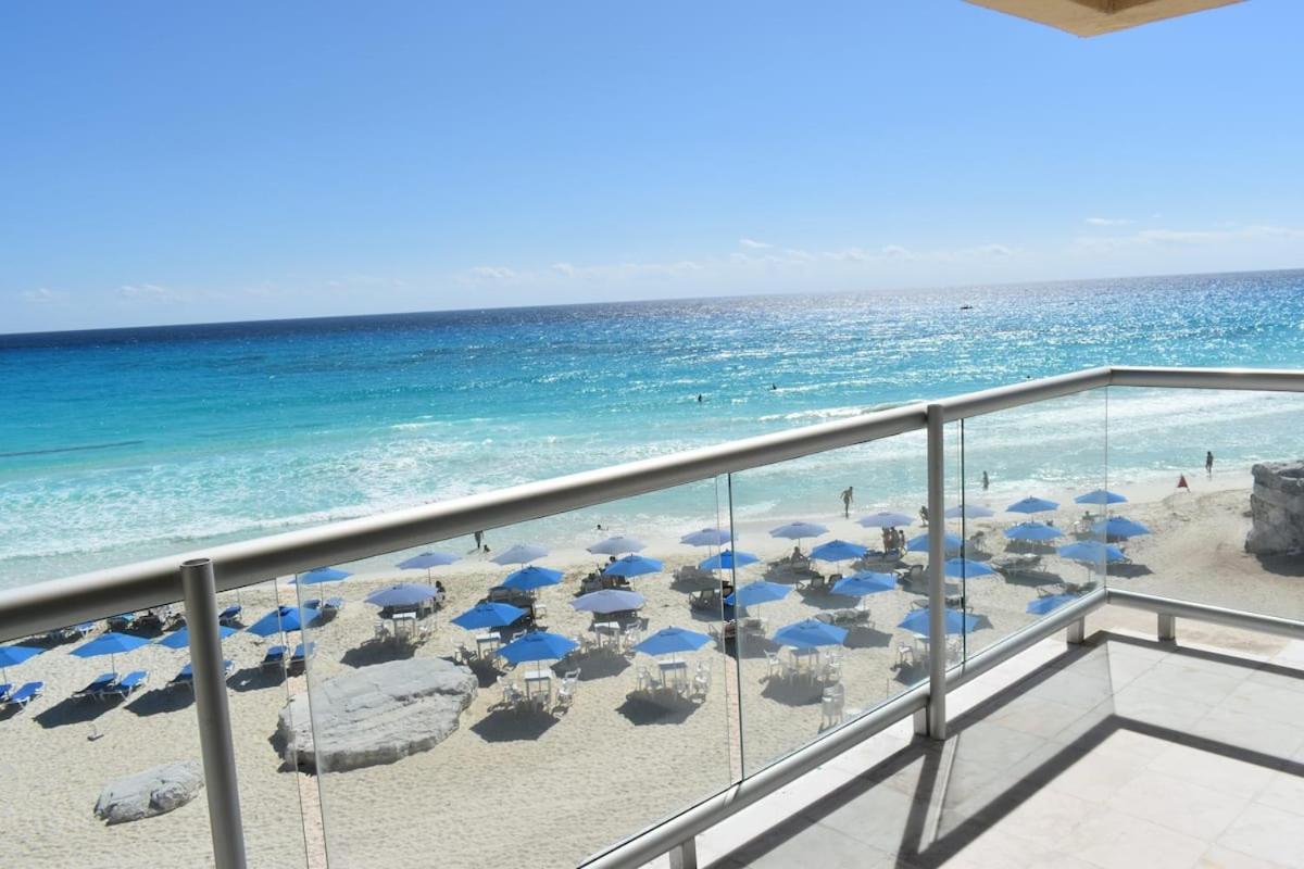Luxury Caribbean Condos By Salvia Cancun Beachfront Bagian luar foto