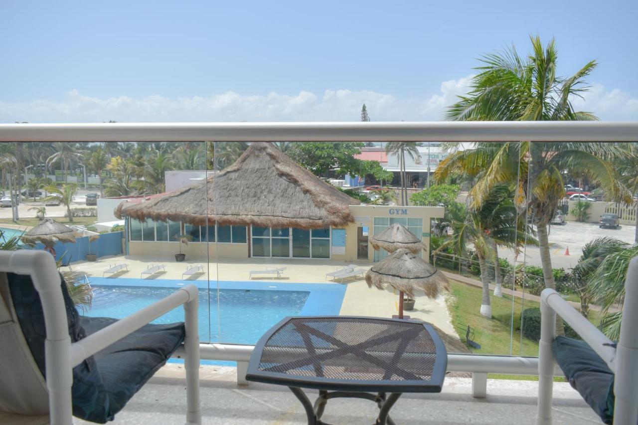 Luxury Caribbean Condos By Salvia Cancun Beachfront Bagian luar foto