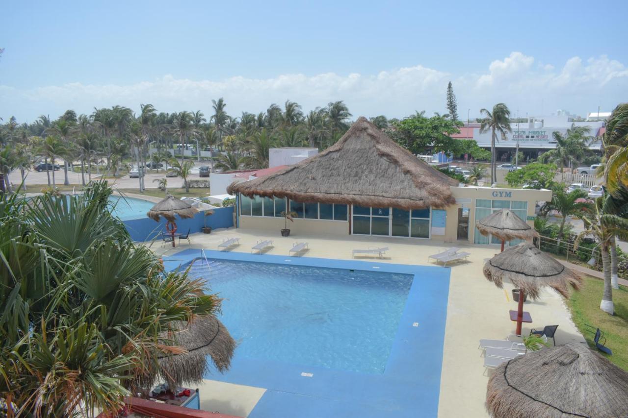 Luxury Caribbean Condos By Salvia Cancun Beachfront Bagian luar foto