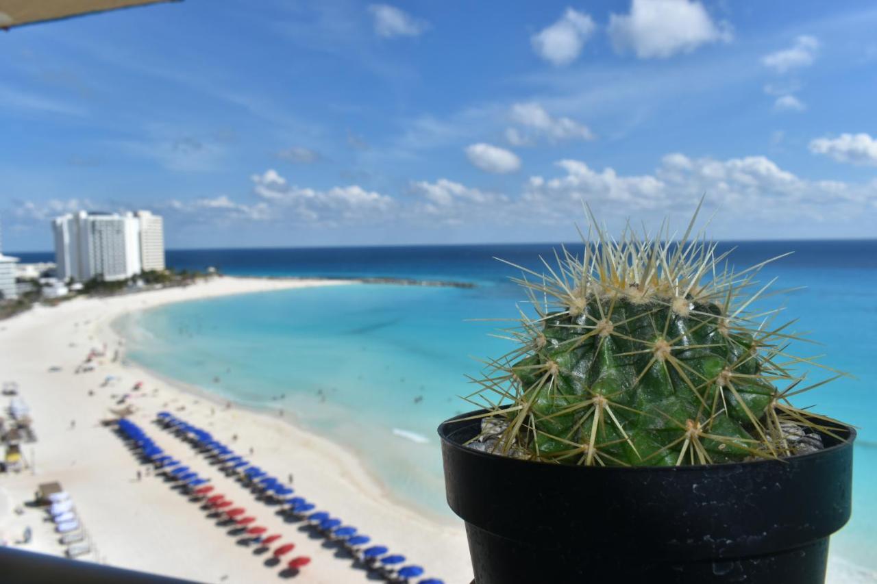 Luxury Caribbean Condos By Salvia Cancun Beachfront Bagian luar foto