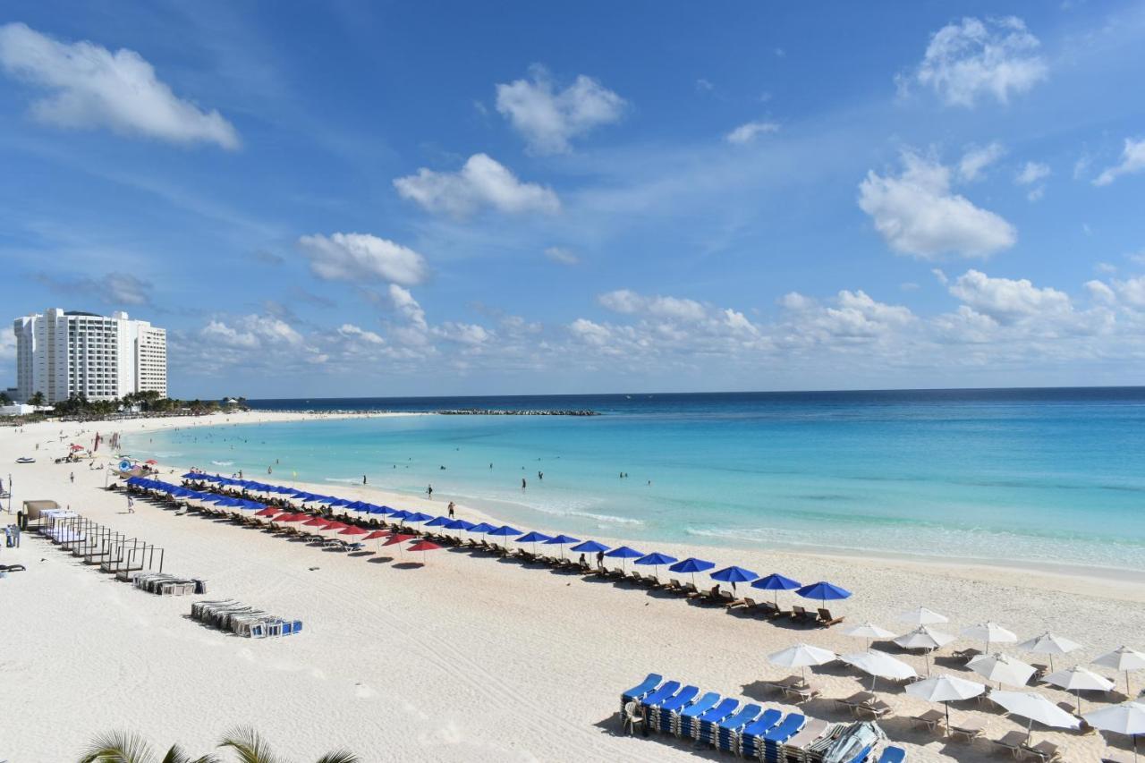 Luxury Caribbean Condos By Salvia Cancun Beachfront Bagian luar foto
